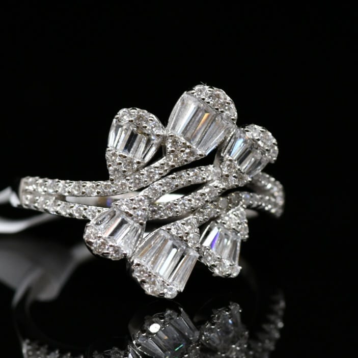 Female Ring 145