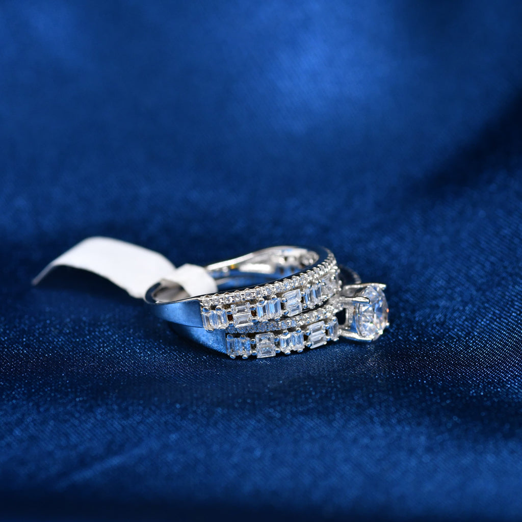 Twin ring 162