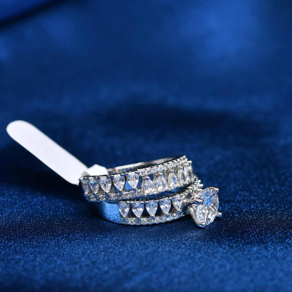 Twin ring 183